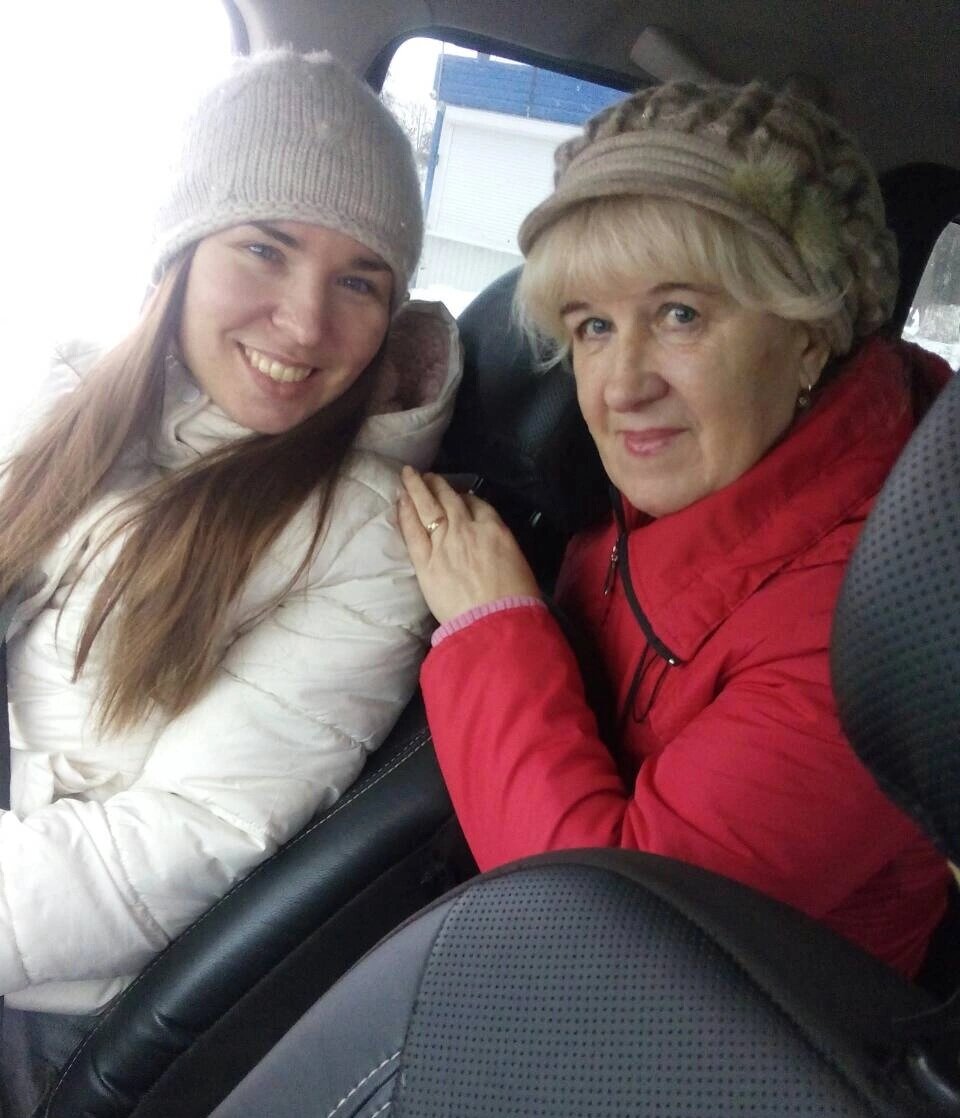 В машине