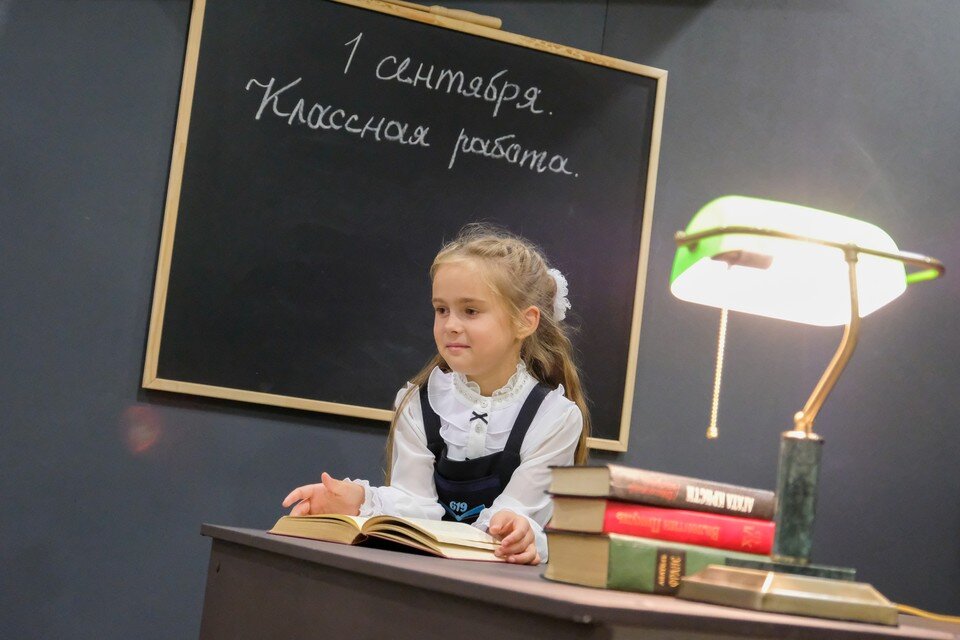     В 2023 году в Петербурге будет открыто 100 дополнительных первых классов Артем КИЛЬКИН