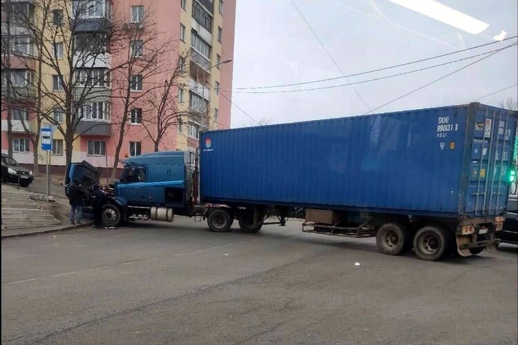 Взято из общего доступа 