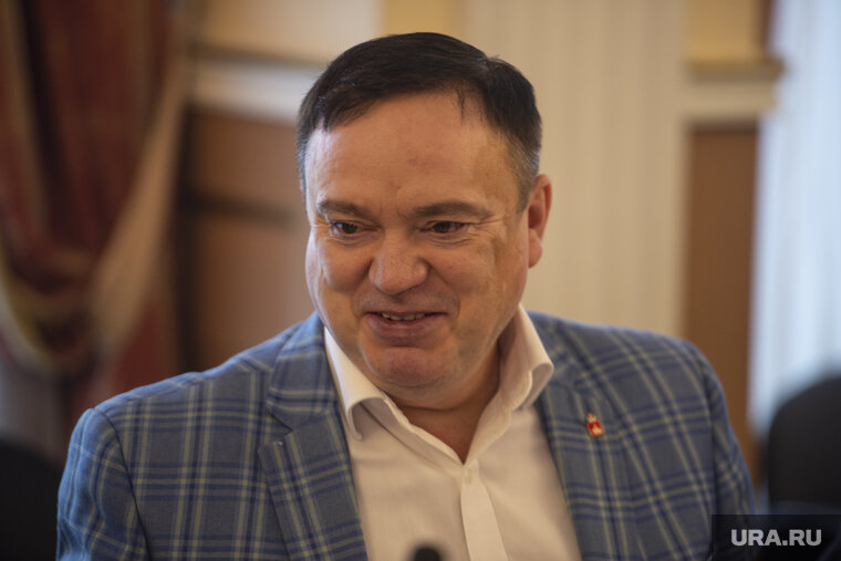    Олег Постников не может добиться удаления клеветы в своей адрес в соцсетях