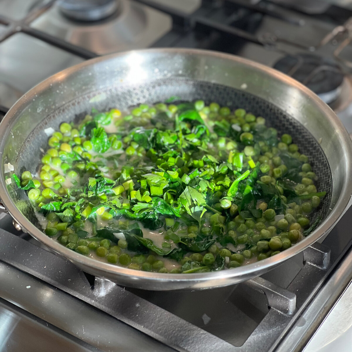 Лапша быстрого приготовления с зеленым горошком. Как сварить горох на воде