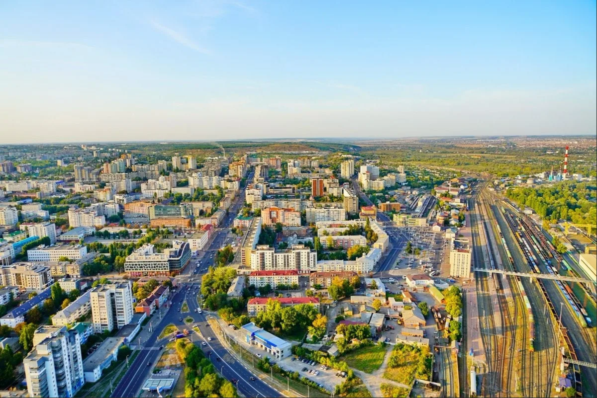 Белгород сейчас. Белгород население. Белгород летом. Белгород город России. Белгород панорама улиц.