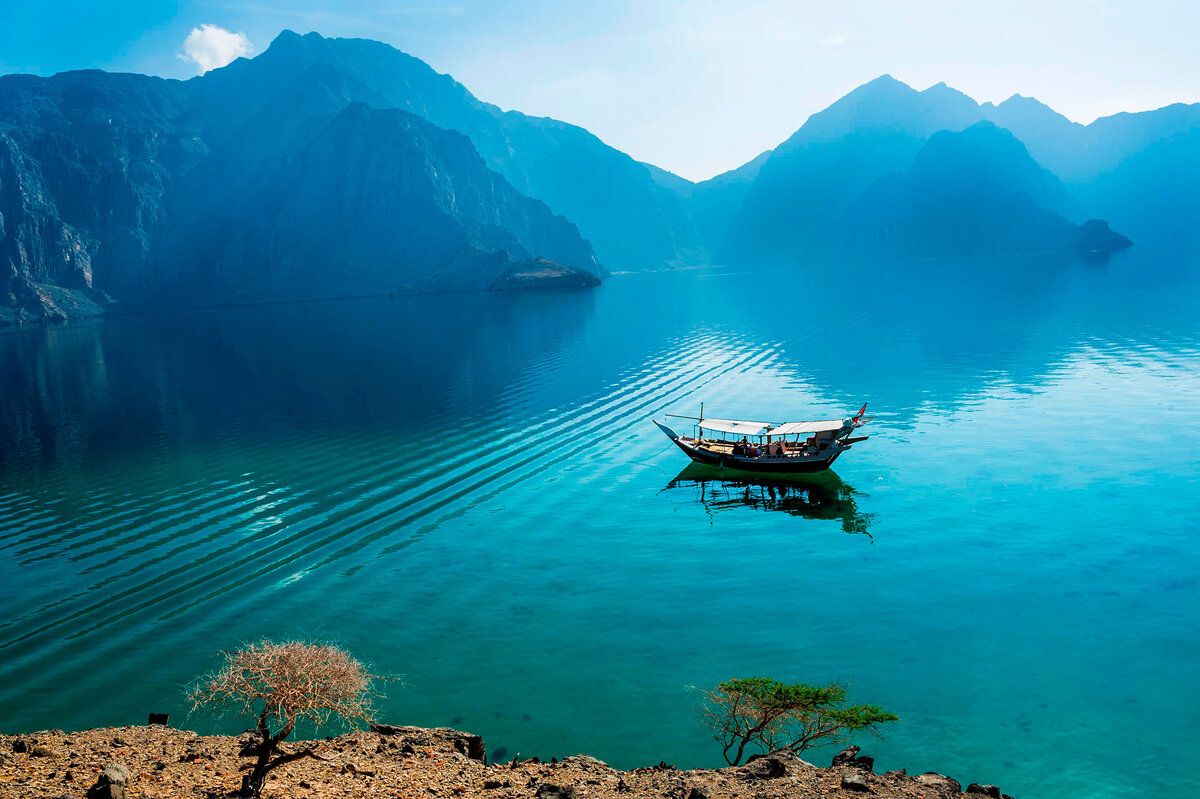 Оман / фото https://profi.travel/uploads/workshops/projects/oman19/img/slide_2.jpg