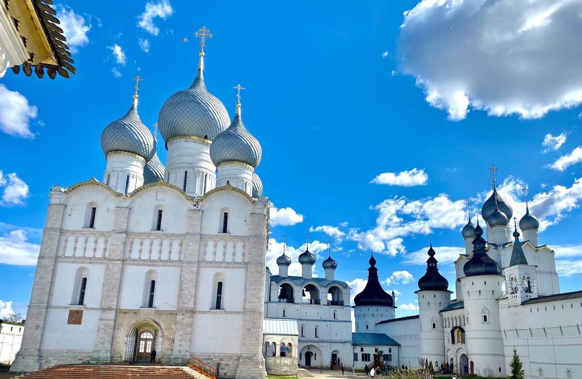 Тур по золотому кольцу из минска. Узбекистан тур золотые купола. Тур по Золотому кольцу автобус.
