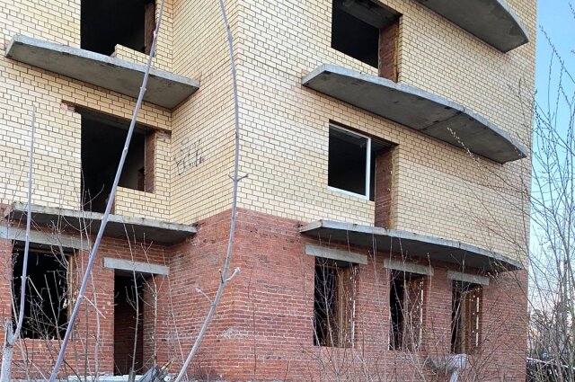    Жители говорят, что долгострой давно перестали охранять. Фото: Пресс-служба СУ СКР по Пермскому краю