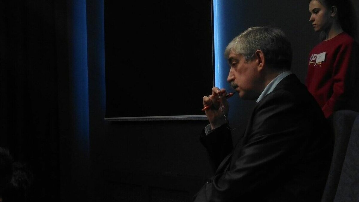     Руководитель Высшей школы журналистики и медиакоммуникаций Казанского Федерального университета Леонид Толчинский в разговоре с корреспондентом Inkazan выразил соболезнования в связи с кончиной знаменитого татарстанского журналиста Эдуарда Хайруллина.