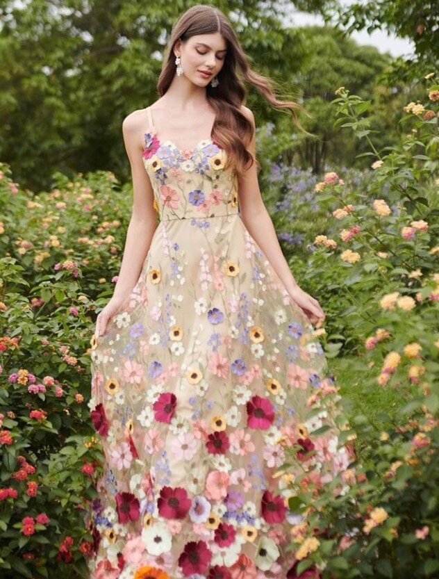 Романтический стиль женского платья для весны и лета - 16 фотографий
