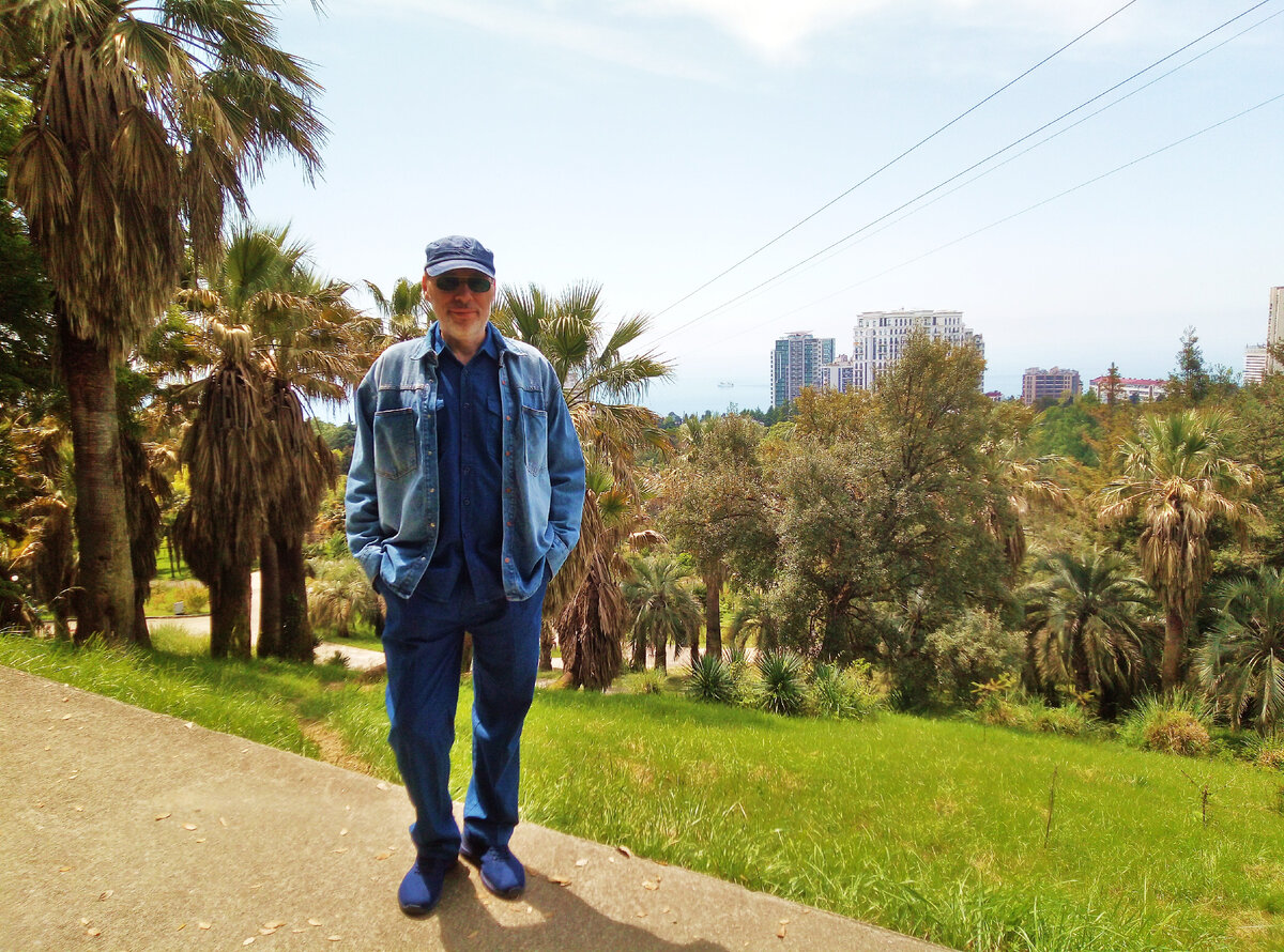 Михаил Лекс, автор рассказа и канала, Сочи, Парк «Дендрарий», Чёрное море