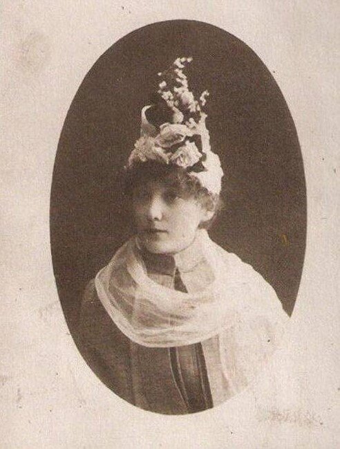 Лариса Гарелина