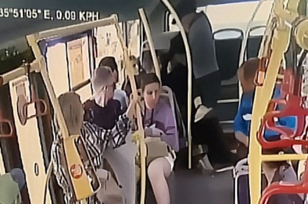    Сестра сообщила о подробностях нападения на брата в тверском автобусе (18+)
