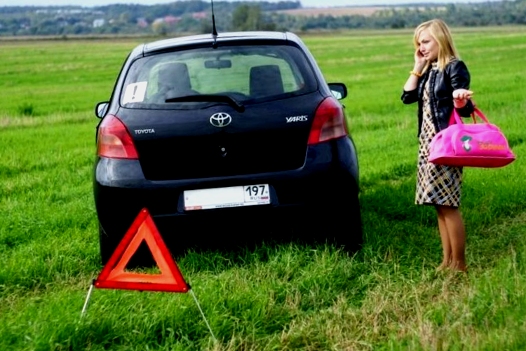 Обгон не получился: уход на левую обочину Фото hohotok.diary.ru