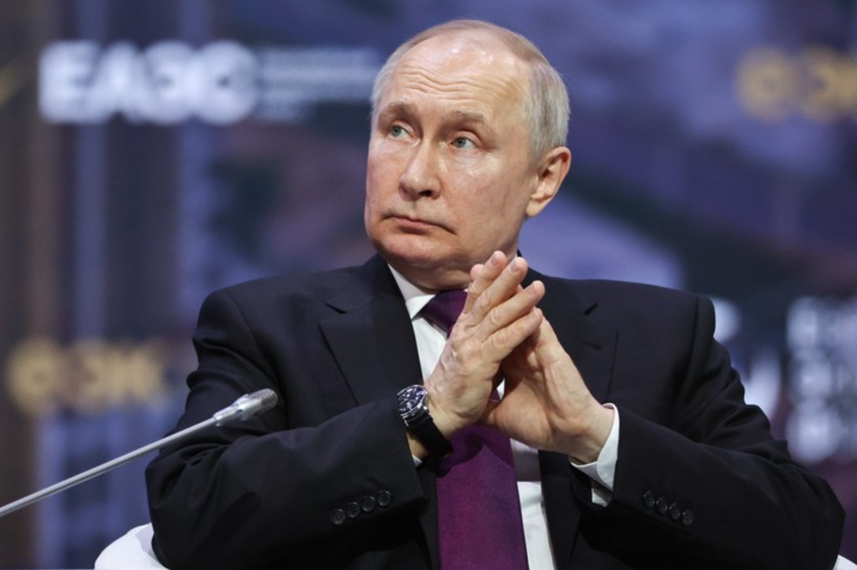    Кремль: Путин открыт для любых контактов по «украинской проблеме» Марина П.