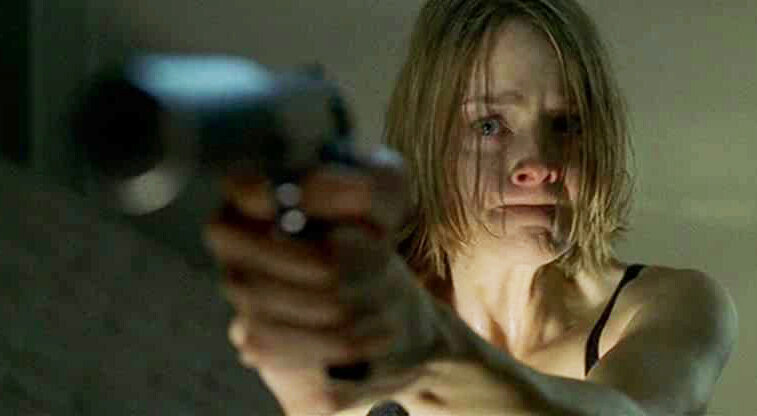 Кадр из фильма Panic Room. Режиссер: Дэвид Финчер. Операторы: Конрад У. Холл, Дариус Хонджи. Производство: Columbia Pictures Corporation, Hofflund/Polone, Indelible Pictures. Показ в России: Каскад фильм