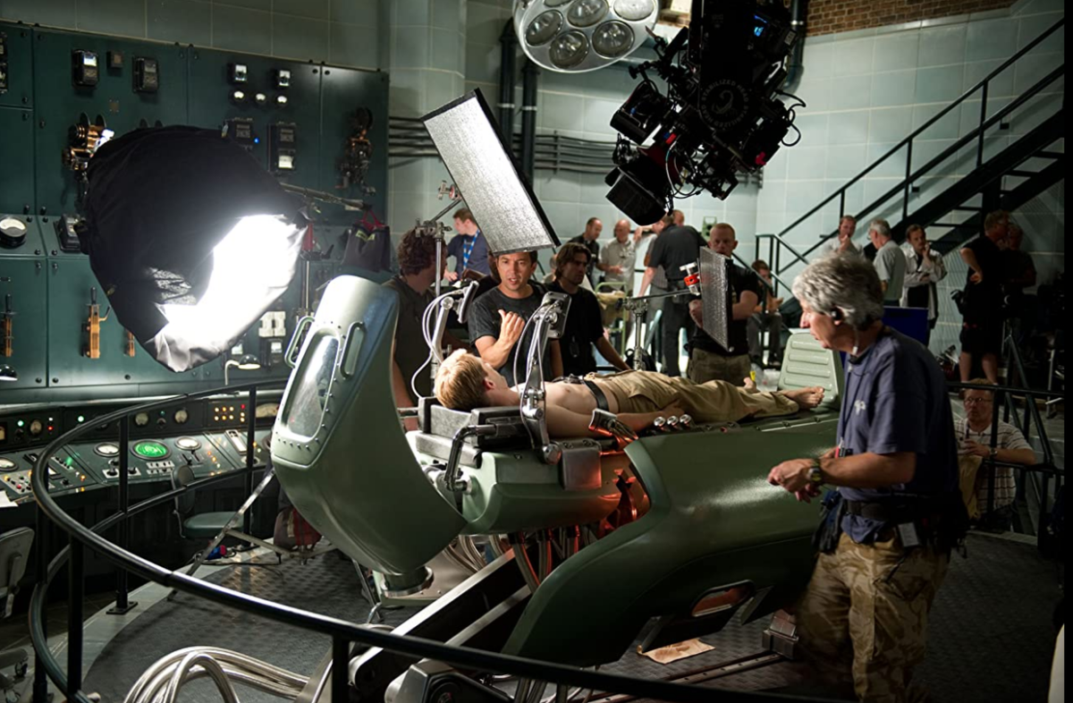 зеленый экран для съемок. кинематограф спецэффекты. фоли артисты. тот еще карлсон нонна гришаева. режиссер спецэффектов.