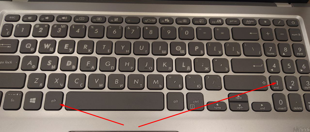 Сочетание alt + 0151 поможет создать тире