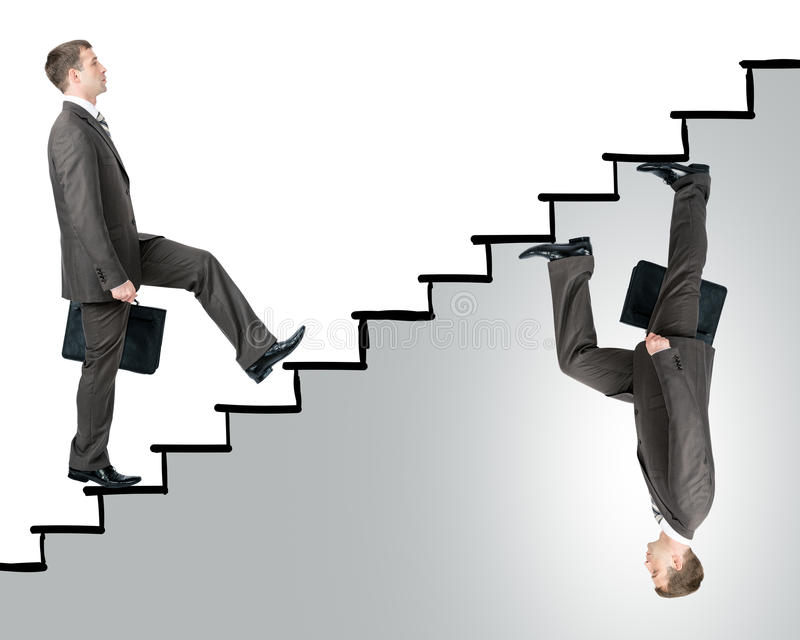 Подняться по лестнице работа. Вниз по карьерной лестнице. Человек по лестнице. Человек идет вверх по карьерной лестнице. Человечек идет по лестнице вниз.