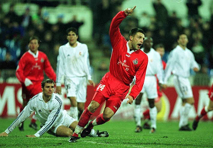 Матч 1-го группового этапа Лиги Чемпионов - 2001-2002. Локомотив - Реал Мадрид