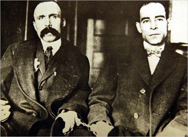Ванцетти и Сакко в наручниках. Источник: wikipedia.org