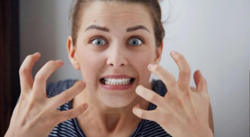 Я была просто в ярости, когда узнала на что муж спускает наши последние деньг