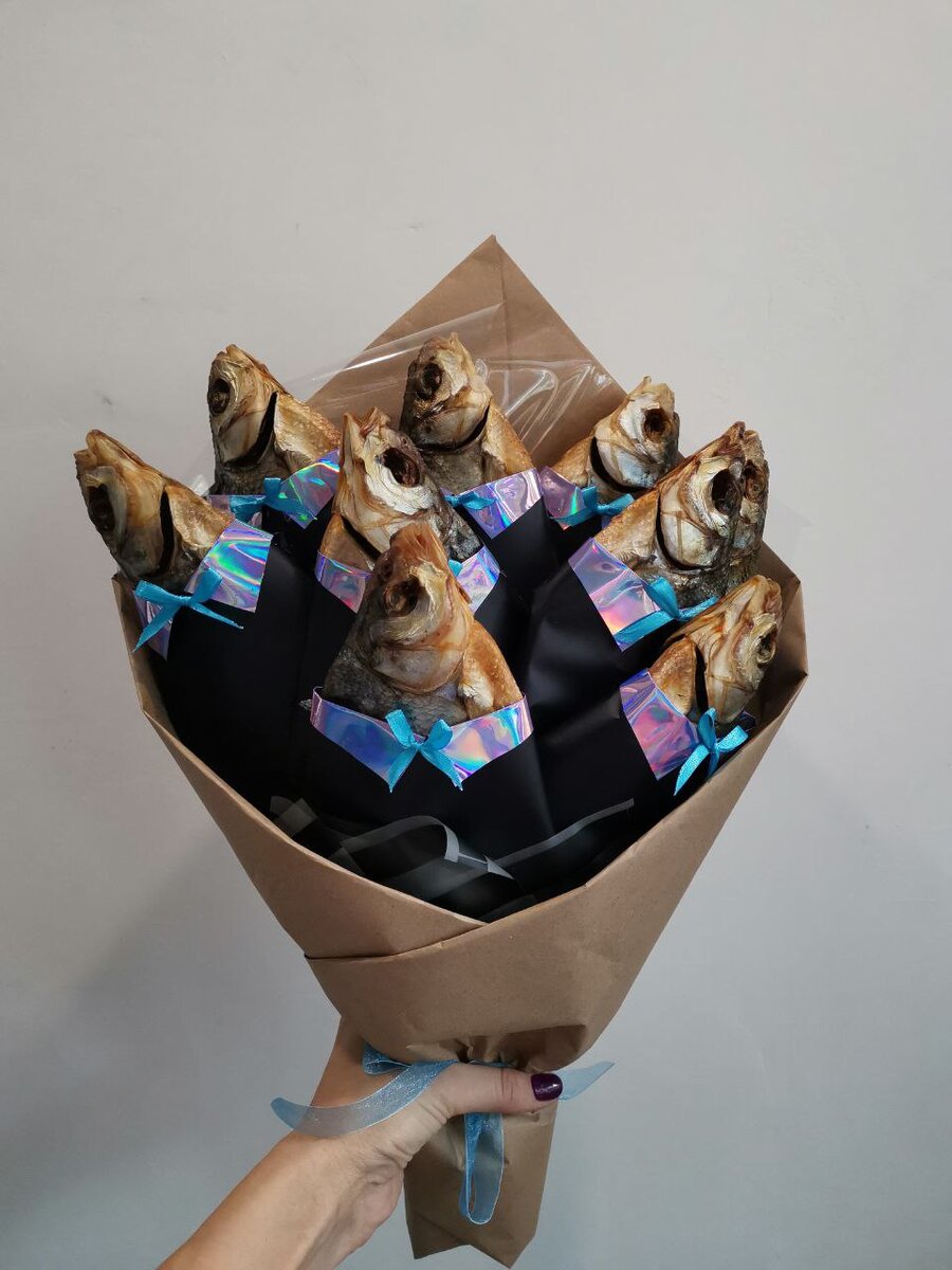 Лещ в костюме