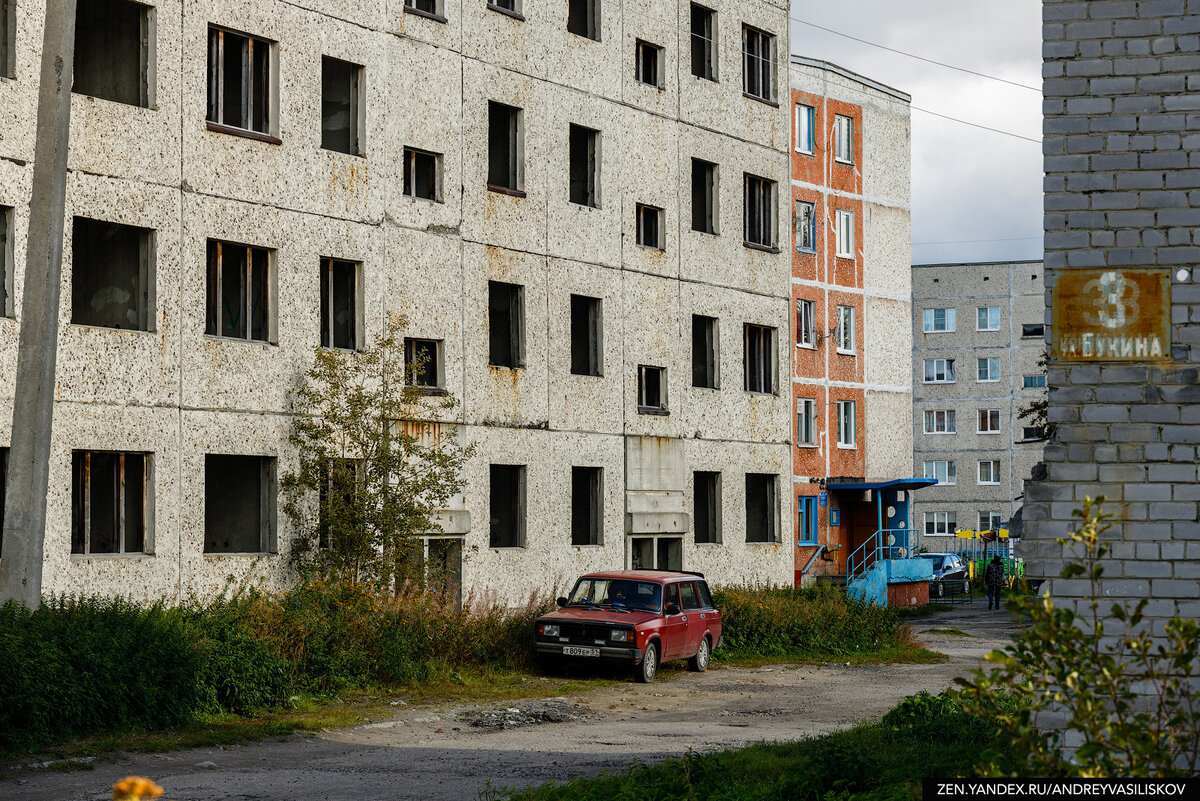 Не Москва и не Петушки - побывал в посёлке Нивском, где родился Венедикт  Ерофеев. Видимо, среда точно влияет на людей... | Путешествия и всего по  чуть-чуть | Дзен