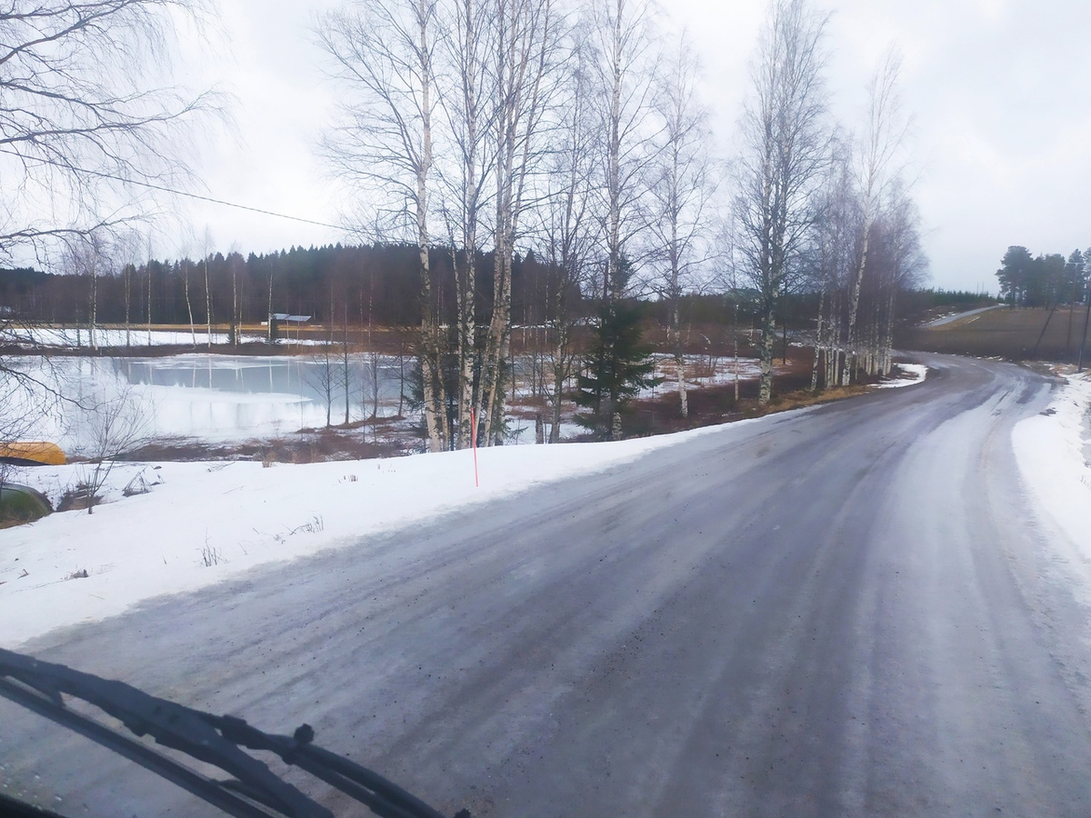 Дорога с накатом в Финляндии.