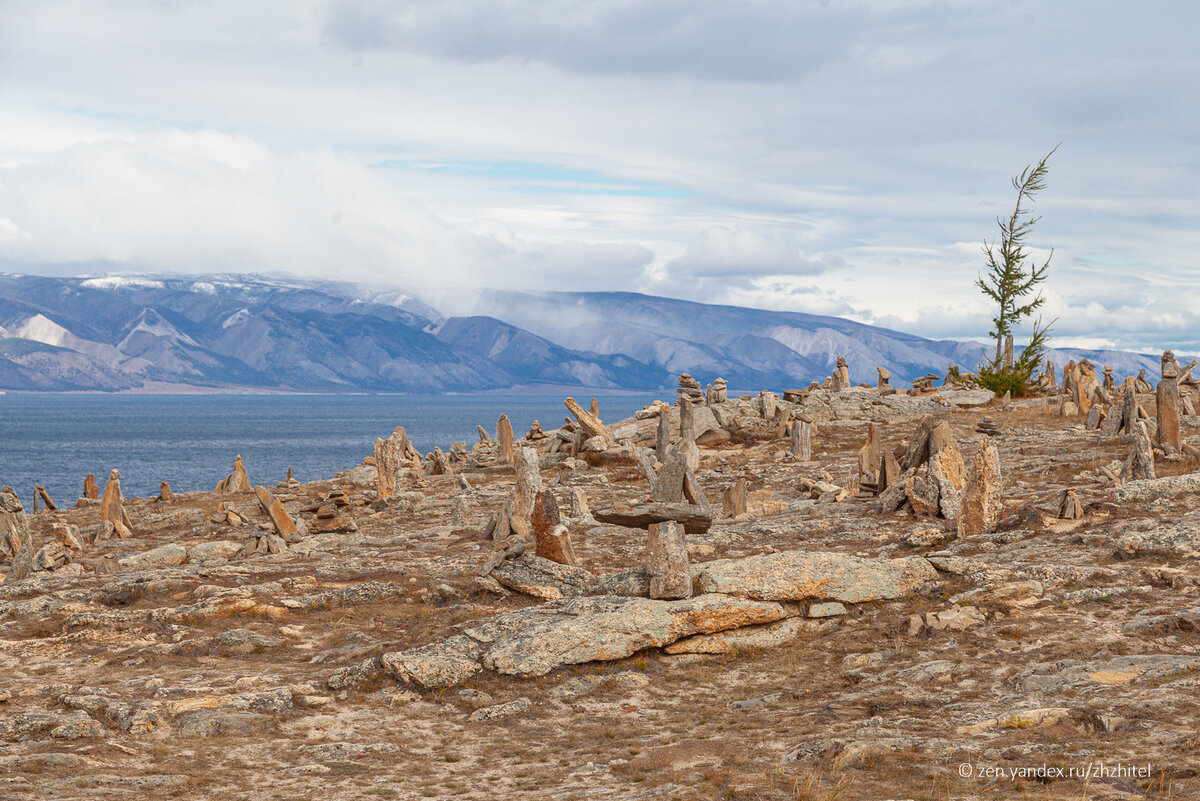 Озеро Байкал. Вид с острова Ольхон