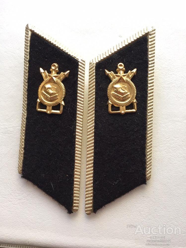 Петличные знаки строительных частей МО СССР(фото из интернета)