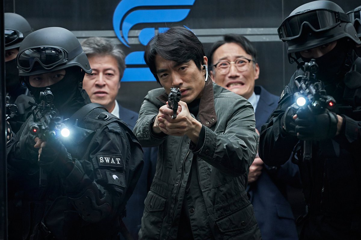 Добыча 2021. Добыча 2021. Добыча 2021. The prey: legend of karnoctus 2022. Андриан грейв «добыча охотника».