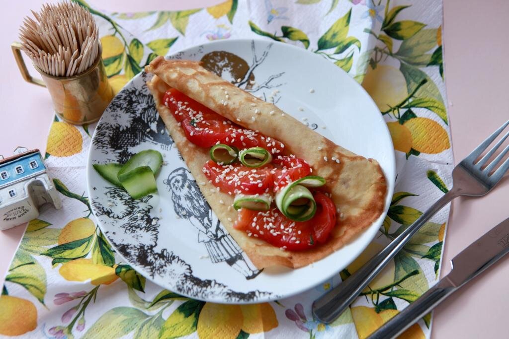 Форель посола гравлакс от Даши Третьяковой. Рецепт на ее канале - https://t.me/wellness_hedonism