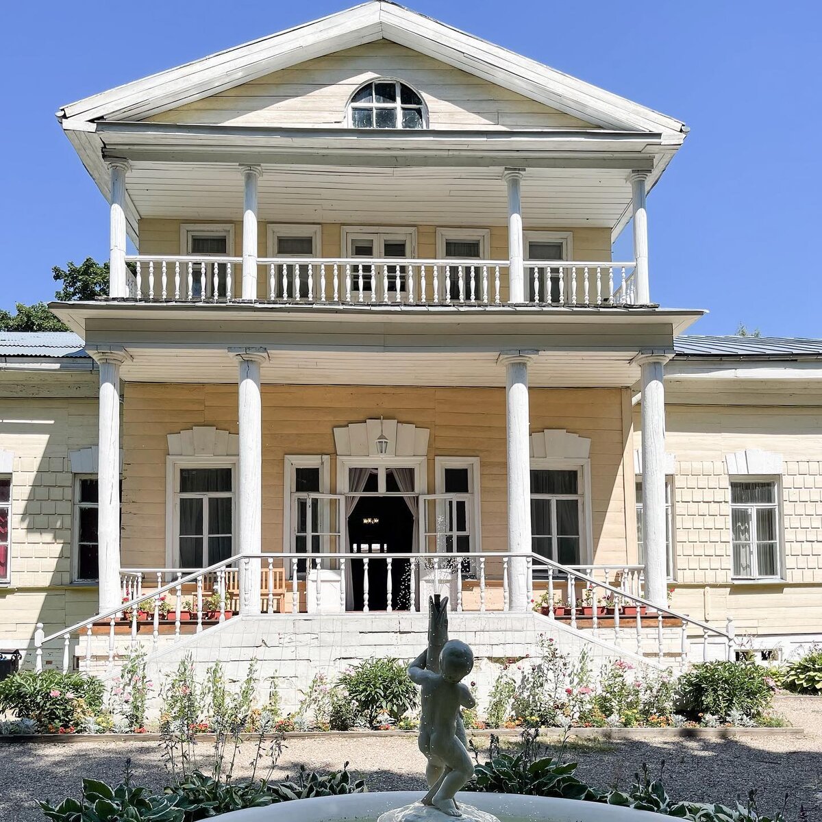 Усадьба Фряново