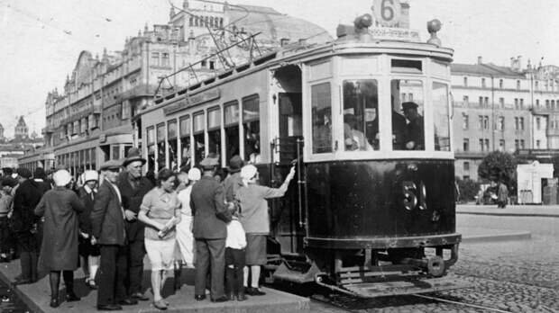 Фото: https://mirtesen.ru/dispute/43260842039/Moskvicham-rasskazali-o-poyavlenii-pervyih-tramvayev-v-stolitse