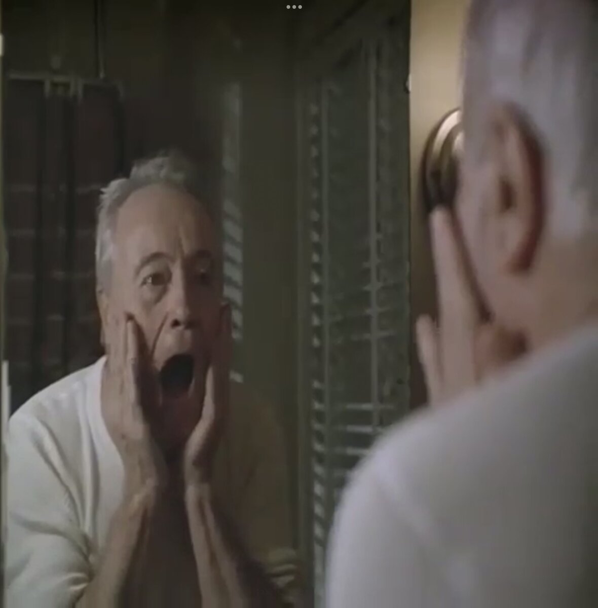 Кадр из фильма  «Старые ворчуны»