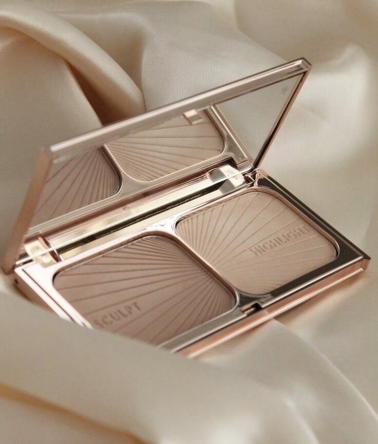 Bronze & Glow Light To Medium