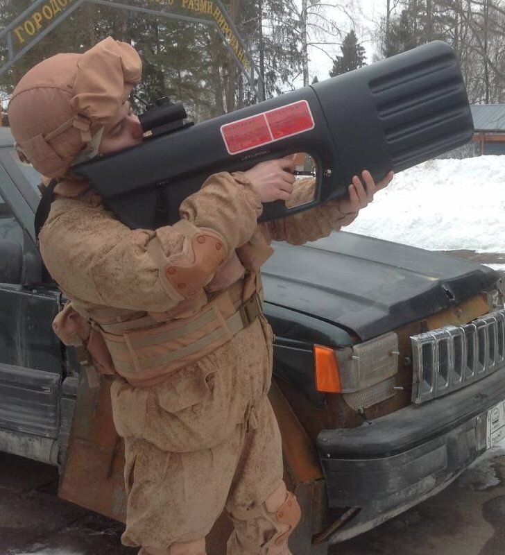 На испытаниях системы электромагнитного ружья.  фото: картинки  яндекса.