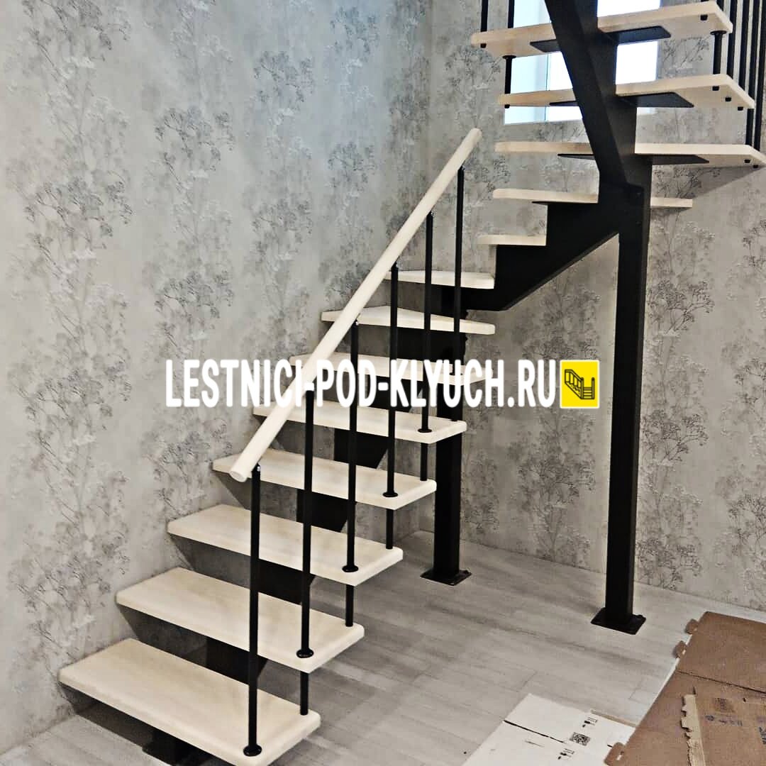 Принимаем звонки: пн-вс с 8:00 до 21:00 (8 499 490-72-90). Электронная почта: info@lestnici-pod-klyuch.ru