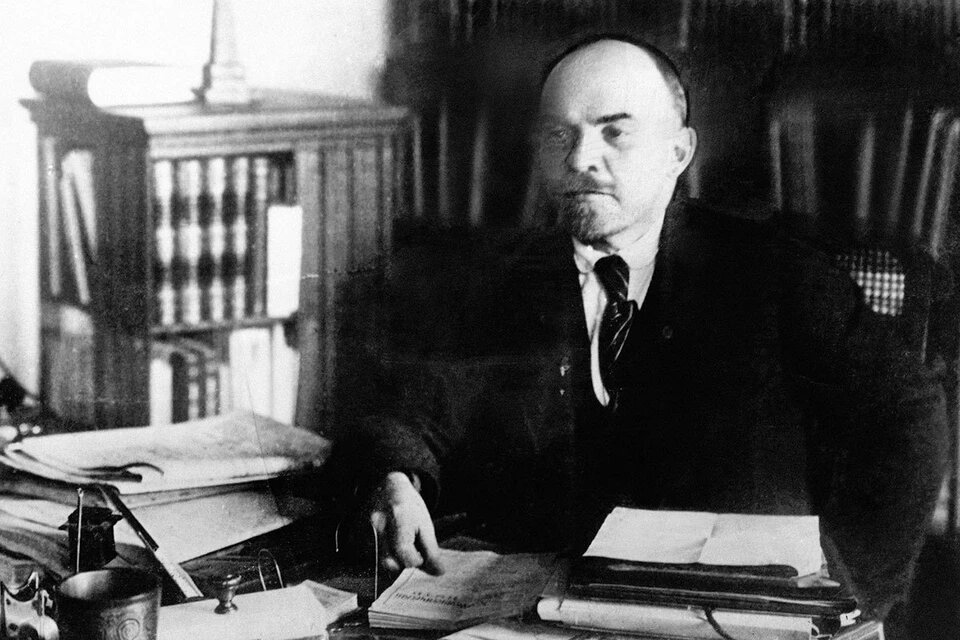 В. И. Ленин-главный революционер  брачно-семейных отношении  фото из tass.ru