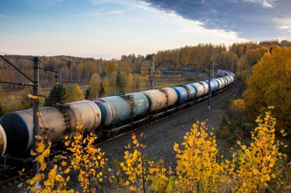    Погрузка на Свердловской железной дороге в сентябре составила 11,4 млн тонн