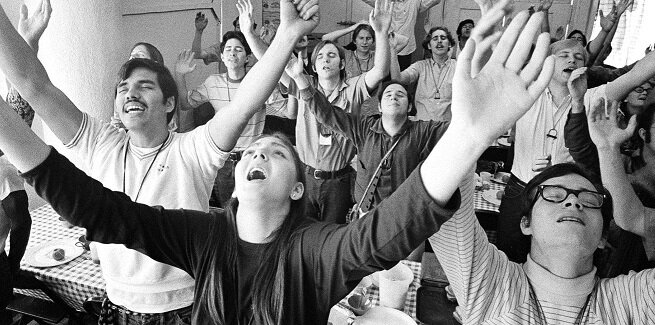 Cектанты выполнят любой приказ своего "живого бога".  