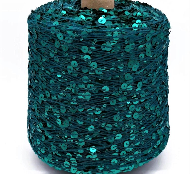 Пряжа в бобине с пайетками