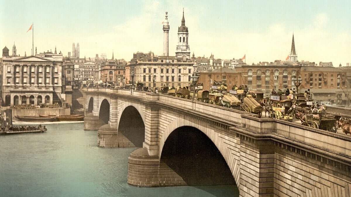 Кто построил первый мост в лондоне