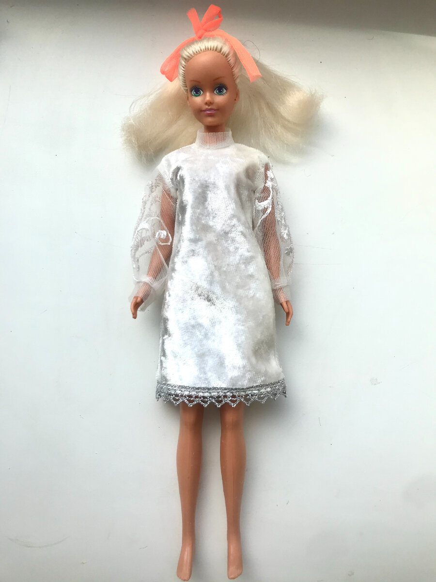 Как начинающему шить платья для кукол собственноручно