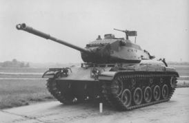 T49
T4990-mm Gun Tank, T49Классификациялёгкий танкБоевая масса, т21,2Компоновочная схемаклассическаяЭкипаж, чел.4ИсторияГоды разработки1950—1953Годы производства1952 годКоличество выпущенных, шт.2РазмерыДлина корпуса, мм5675Длина с пушкой вперёд, мм7950Ширина, мм3150Высота, мм2750Клиренс, мм432БронированиеТип бронилитая гомогеннаяЛоб корпуса (верх), мм/град.25 / 60°Лоб корпуса (низ), мм/град.32 / 45°Борт корпуса (верх), мм/град.19—25 / 0°Борт корпуса (низ), мм/град.13 / 60° — 25 / 45°Корма корпуса (верх), мм/град.13 / 56°Корма корпуса (середина), мм/град.19 / 40°Лоб башни, мм/град.25 / 18°Маска орудия, мм/град.32 / 50°Борт башни, мм/град.25 / 10—30°Корма башни, мм/град.25 / 0°Крыша башни, мм/град.13 / 90° — 19 / 73°ВооружениеКалибр и марка пушки90-мм пушка Т132Е3Длина ствола, калибров50Боекомплект пушки44Углы ВН, град.-10°...+20°Углы ГН, град.360°Дальность стрельбы, км1,8ПрицелыM94Пулемёты2 × M2 HBПодвижностьТип двигателя6-цилиндровый, бензиновый, с воздушным охлаждением Continental AOS-895-3Мощность двигателя, л. с.500Запас хода по шоссе, км124Ёмкость топливных баков, л530Удельная мощность, л. с./т22Тип подвескиторсионнаяШирина гусеницы, мм533Удельное давление на грунт, кг/см²0,67Преодолеваемая стенка, м0,7Преодолеваемый ров, м1,8Преодолеваемый брод, м