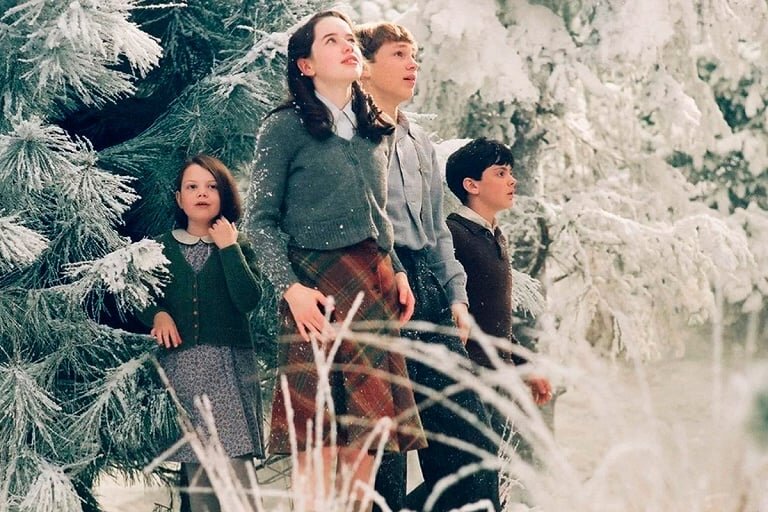  Кадр из фильма "Хроники Нарнии: Лев, колдунья и волшебный шкаф". Скриншот: Walt Disney (2005)