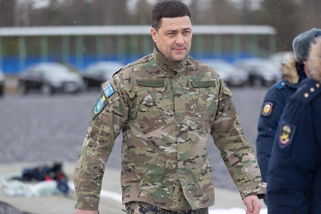 Губернатор Псковской области М. Ведерников на полигогне