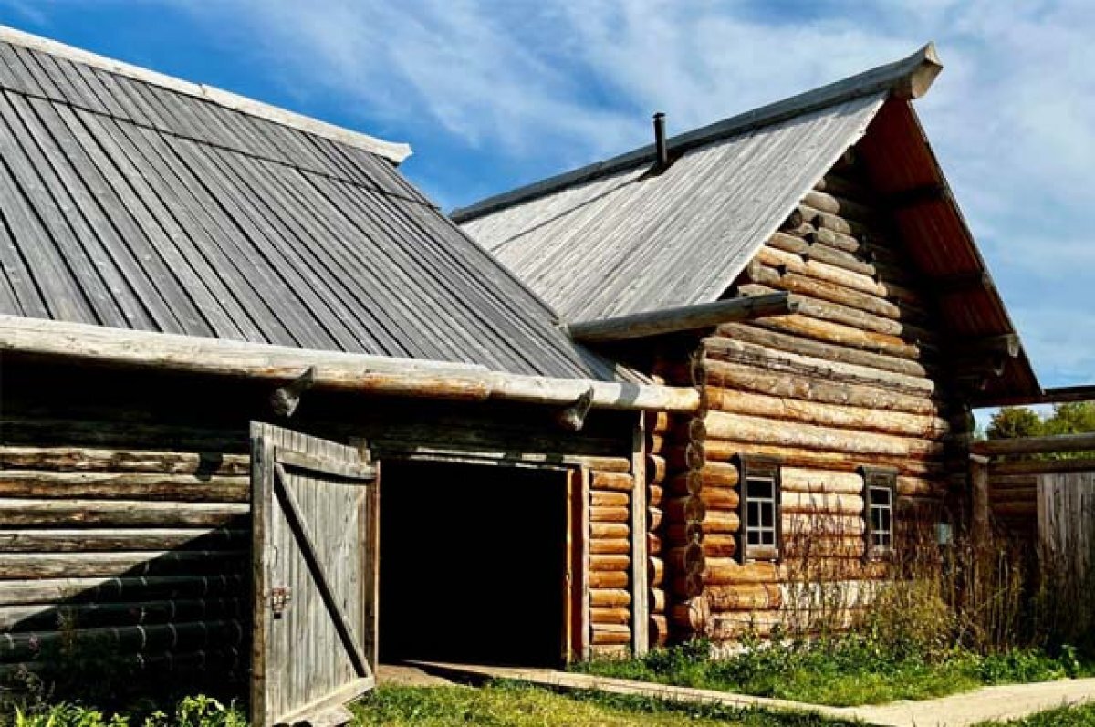    В «Хохловке» появится причал для теплоходов и маломерных судов