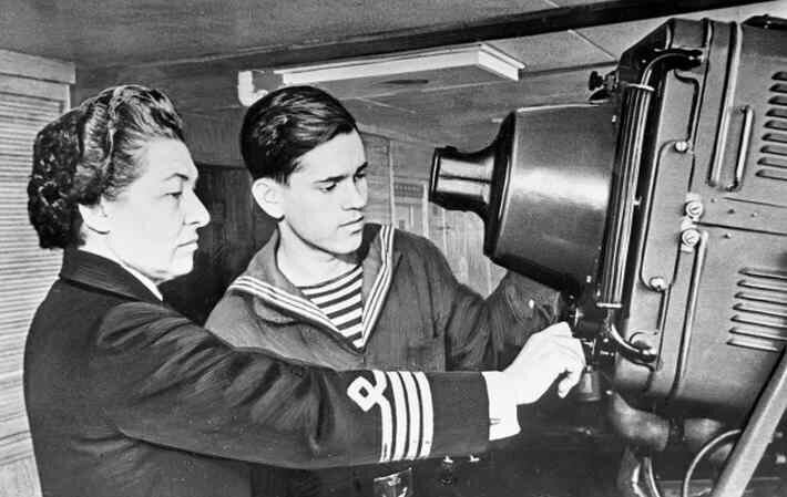 А.И Щетинина с курсантом