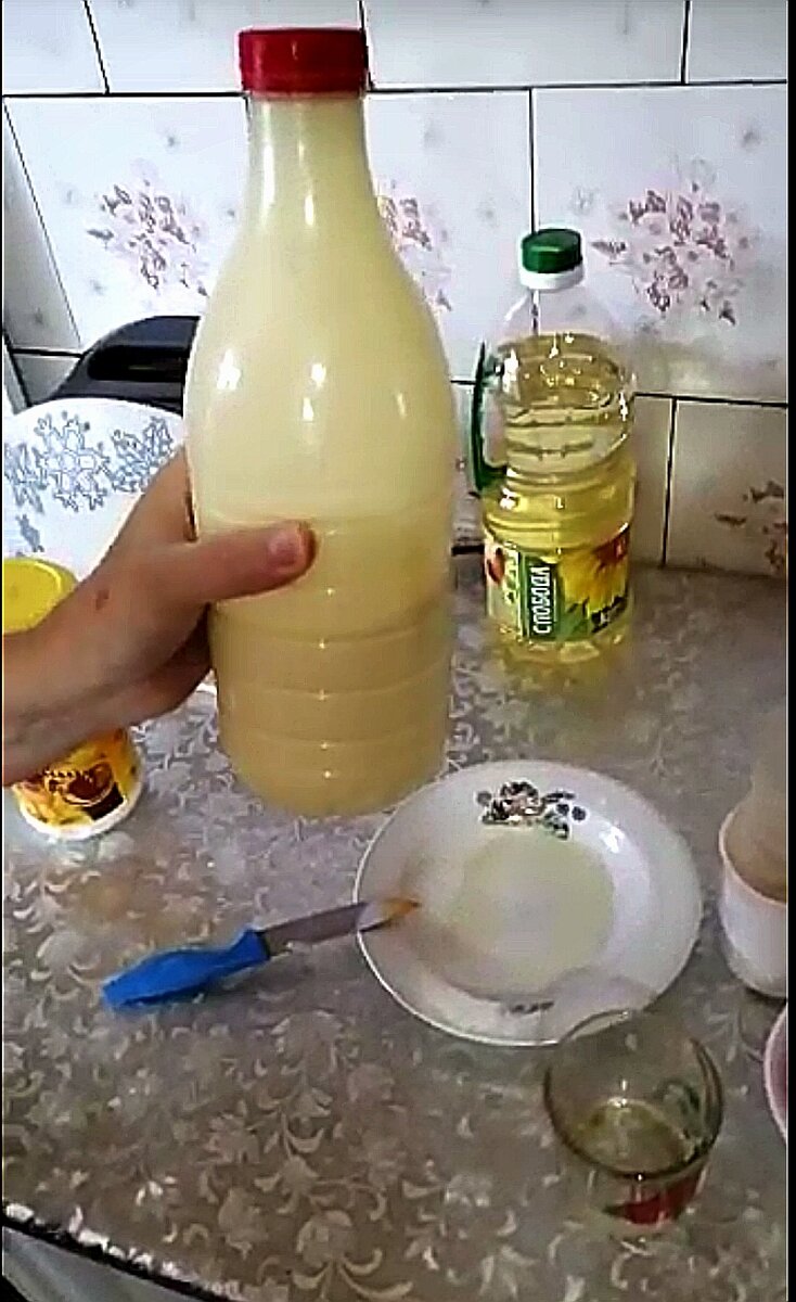 Фото автора, тесто в бутылке