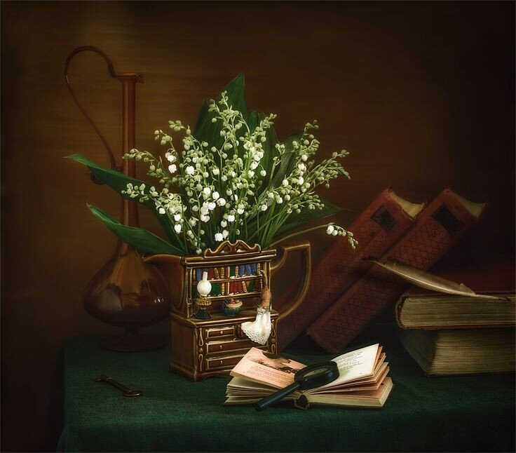 Нам часто попадаются вещи,кем то потерянные,их себе забирать не желательно.