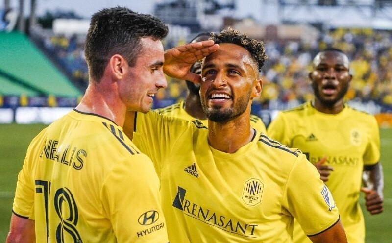 ТВИТТЕР «НЭШВИЛЛА»